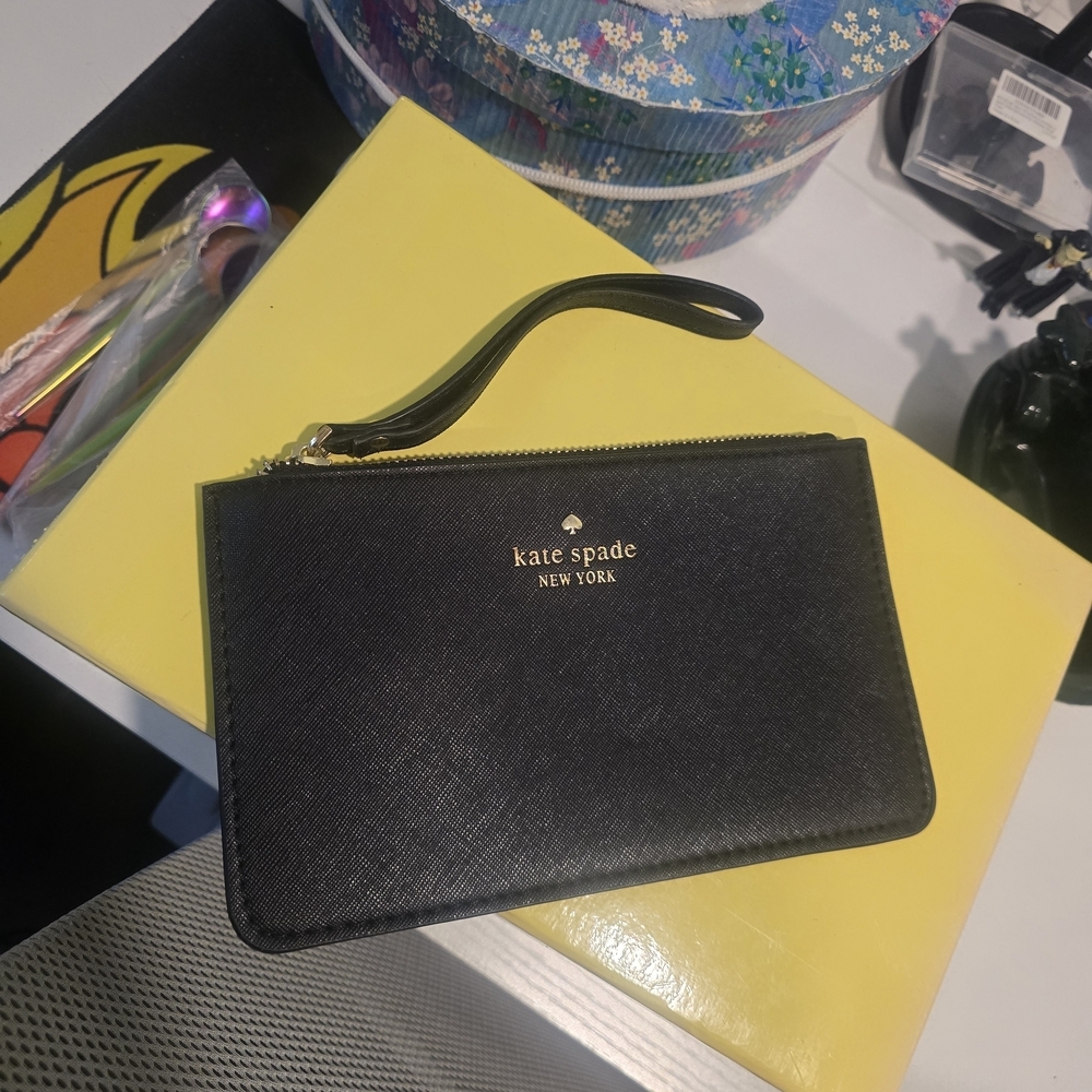 Kate Spade | Black Wristlet Wallet